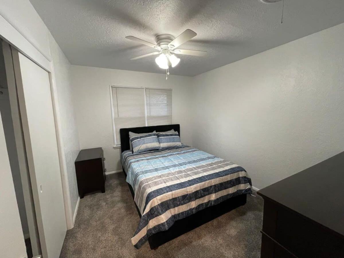 Cozy 3-Bedroom, 1-Bath Home Close To Fort Sill Lawton Exterior foto